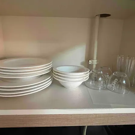 1 Bedroom Free Pool Parking And Security Estambul